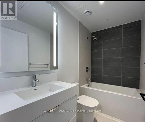 1308 - 308 Jarvis Street, Toronto, ON - Indoor Photo Showing Bathroom