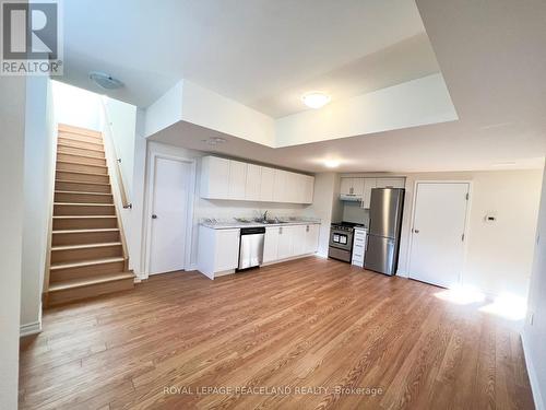 Bsmt - 55 Valleybrook Road, Barrie, ON - Indoor Photo Showing Kitchen