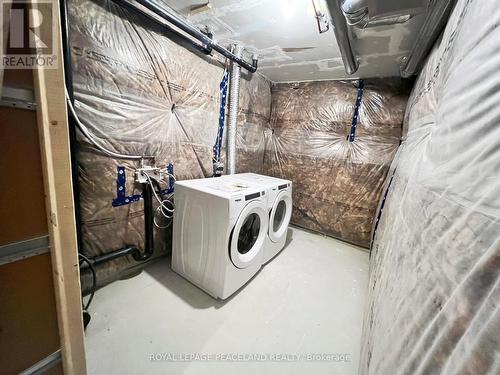 Bsmt - 55 Valleybrook Road, Barrie, ON - Indoor Photo Showing Laundry Room