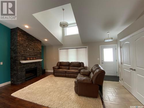 213 7Th Avenue Sw, Eston, SK - Indoor Photo Showing Living Room With Fireplace