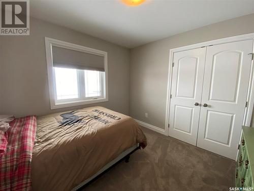 213 7Th Avenue Sw, Eston, SK - Indoor Photo Showing Bedroom