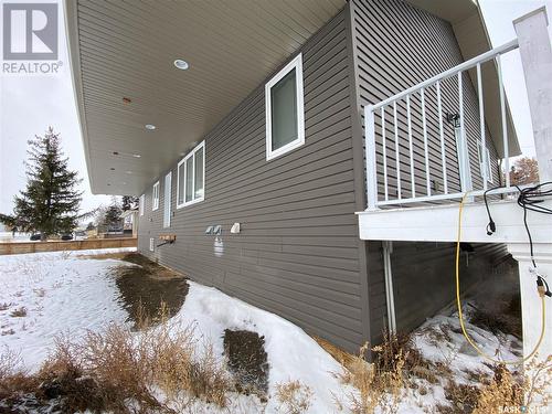 213 7Th Avenue Sw, Eston, SK - Outdoor With Exterior