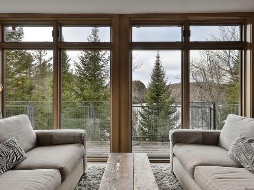 Salon - 397 Ch. Des Verdier, Saint-Adolphe-D'Howard, QC - Indoor Photo Showing Living Room