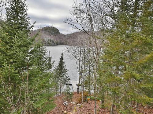 Vue sur l'eau - 397 Ch. Des Verdier, Saint-Adolphe-D'Howard, QC - Outdoor With View