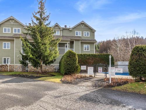 Overall view - 203-37 Mtée Victor-Nymark, Saint-Sauveur, QC - Outdoor With Facade