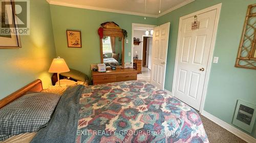 105 County Road 12, Greater Napanee, ON - Indoor Photo Showing Bedroom