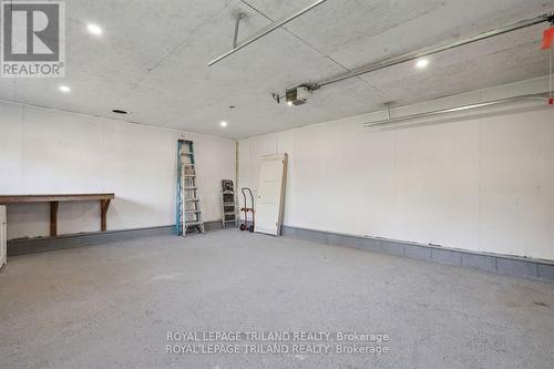 57 Sunray Avenue, London, ON - Indoor Photo Showing Garage