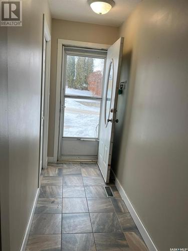 1357 6Th Avenue Nw, Moose Jaw, SK - Indoor Photo Showing Other Room