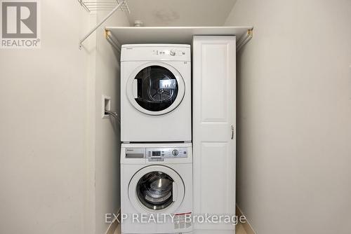 512 - 3600 Highway 7, Vaughan, ON - Indoor Photo Showing Laundry Room