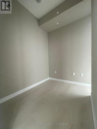 5404 - 3900 Confederation Parkway, Mississauga, ON - Indoor Photo Showing Other Room