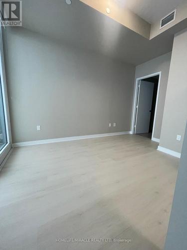 5404 - 3900 Confederation Parkway, Mississauga, ON - Indoor Photo Showing Other Room