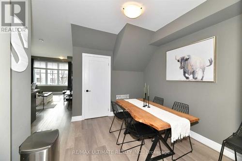 732 - 665 Cricklewood Drive, Mississauga, ON - Indoor Photo Showing Dining Room