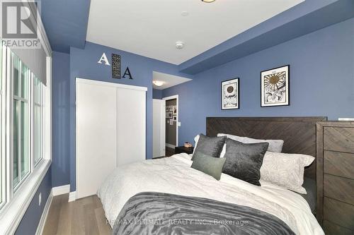 732 - 665 Cricklewood Drive, Mississauga, ON - Indoor Photo Showing Bedroom