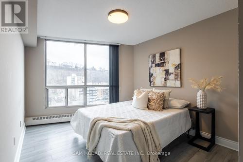 2008 - 150 Charlton Avenue E, Hamilton, ON - Indoor Photo Showing Bedroom