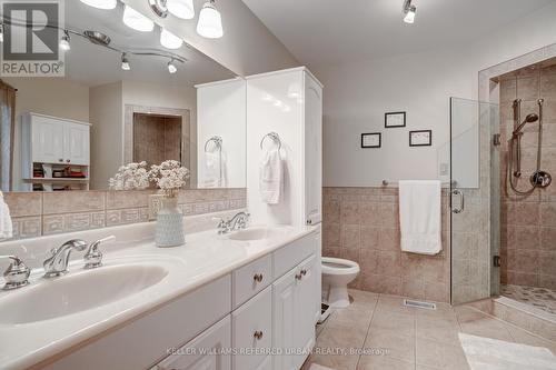 8672 Poplar Sideroad, Clearview, ON - Indoor Photo Showing Bathroom