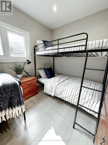 1183 N Kahshe Lake Road, Gravenhurst, ON - Indoor Photo Showing Bedroom