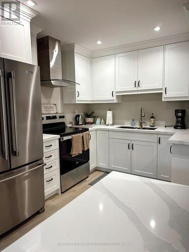 1183 N Kahshe Lake Road, Gravenhurst, ON - Indoor Photo Showing Kitchen