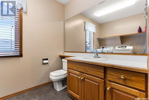 8 Deneve Drive, Edenwold Rm No. 158, SK - Indoor Photo Showing Bathroom