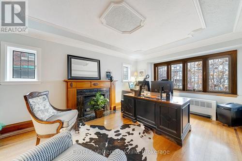 514 Maple Avenue, Hamilton (Delta), ON - Indoor Photo Showing Other Room With Fireplace