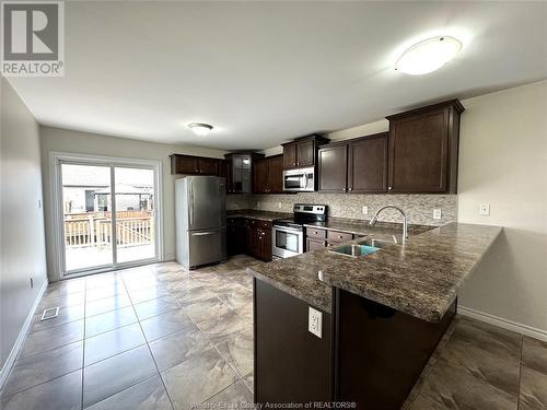 11918 Boulder Crescent, Windsor, ON - Indoor Photo Showing Kitchen With Stainless Steel Kitchen With Double Sink