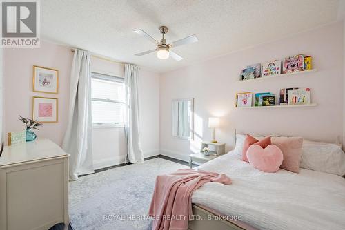 14 Balsdon Crescent, Whitby (Lynde Creek), ON - Indoor Photo Showing Bedroom