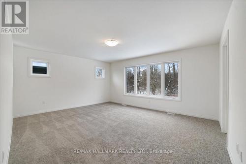 31 Willson Drive, Thorold, ON - Indoor Photo Showing Other Room