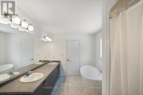 31 Willson Drive, Thorold, ON - Indoor Photo Showing Bathroom