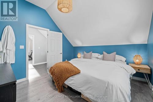 4084 Perth Road, South Frontenac (Frontenac South), ON - Indoor Photo Showing Bedroom