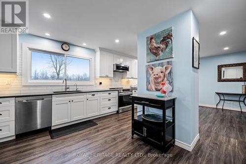 293 Frankford Road, Quinte West, ON - Indoor Photo Showing Kitchen With Upgraded Kitchen