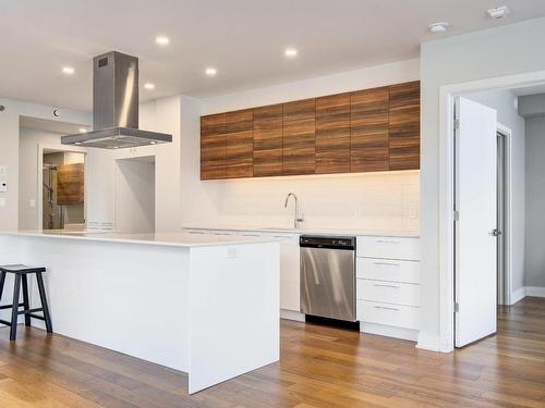 Cuisine - 421-695 Boul. Perrot, L'Île-Perrot, QC - Indoor Photo Showing Kitchen