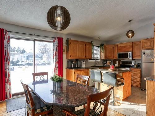 Dining room - 460 Rue Parenteau, Shawinigan, QC - Indoor