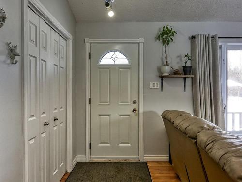 Hall - 460 Rue Parenteau, Shawinigan, QC - Indoor Photo Showing Other Room