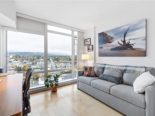 1302-38 Front St, Nanaimo, BC - Indoor Photo Showing Living Room