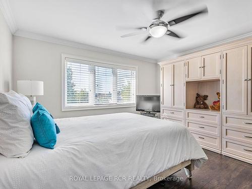 50 Sunrise Ridge Tr, Whitchurch-Stouffville, ON - Indoor Photo Showing Bedroom