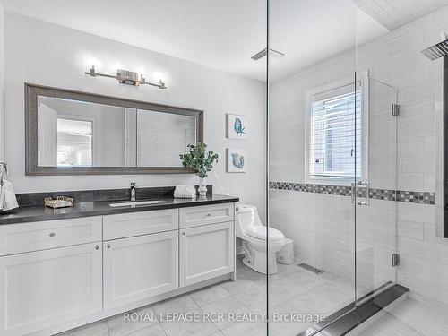 50 Sunrise Ridge Tr, Whitchurch-Stouffville, ON - Indoor Photo Showing Bathroom