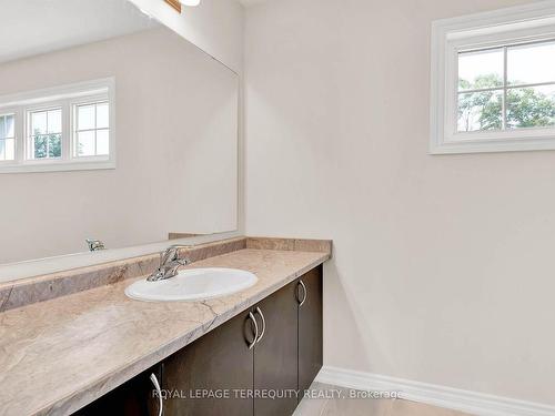 230 Beechwood Forest Lane, Gravenhurst, ON - Indoor Photo Showing Bathroom