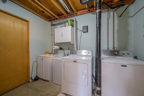 2543 Sandalwood Drive, Kamloops, BC - Indoor Photo Showing Laundry Room