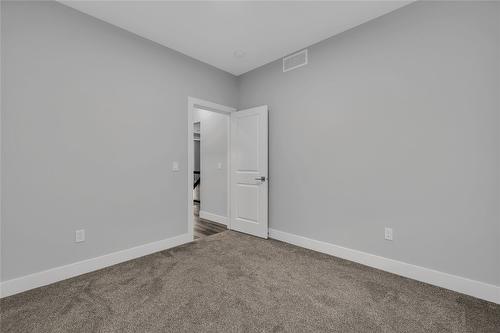 2779 Canyon Crest Drive, West Kelowna, BC - Indoor Photo Showing Other Room