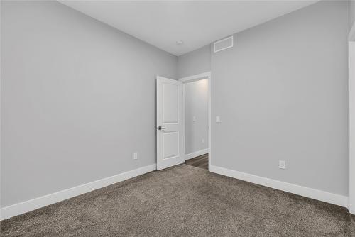 2779 Canyon Crest Drive, West Kelowna, BC - Indoor Photo Showing Other Room