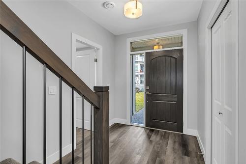 2779 Canyon Crest Drive, West Kelowna, BC - Indoor Photo Showing Other Room