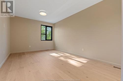 152 Grandview Avenue, Kingsville, ON - Indoor Photo Showing Other Room