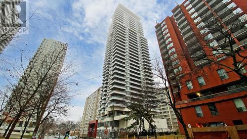 816 - 50 Dunfield Avenue, Toronto, ON - Outdoor With Balcony With Facade