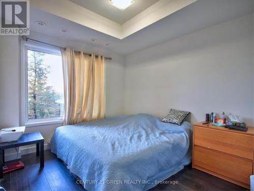 109 - 5025 Harvard Road, Mississauga, ON - Indoor Photo Showing Bedroom