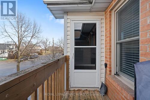 207 - 2 Walnut Street, St. Catharines (456 - Oakdale), ON - Outdoor With Exterior