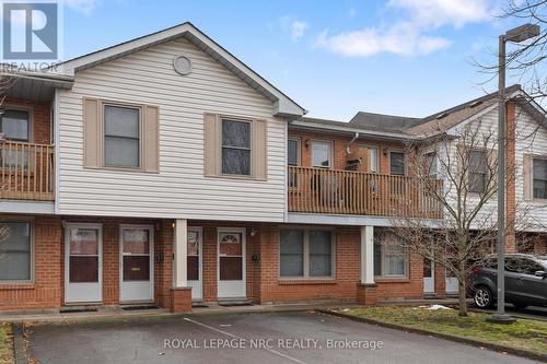 207 - 2 Walnut Street, St. Catharines (456 - Oakdale), ON - Outdoor With Balcony With Facade