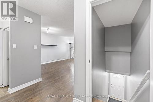 207 - 2 Walnut Street, St. Catharines (456 - Oakdale), ON - Indoor Photo Showing Other Room