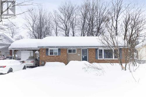 12 Primrose Dr, Sault Ste. Marie, ON - Outdoor