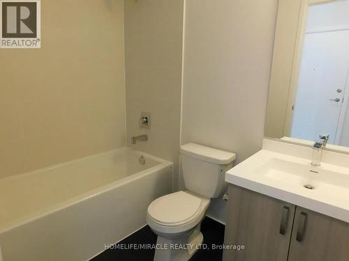 2204 - 7895 Jane Street, Vaughan, ON - Indoor Photo Showing Bathroom