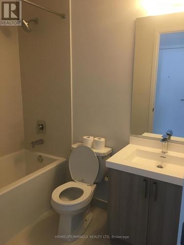 2204 - 7895 Jane Street, Vaughan, ON - Indoor Photo Showing Bathroom