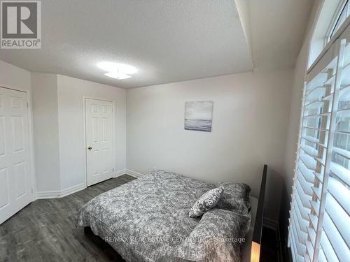 440 Aspendale Crescent, Mississauga, ON - Indoor Photo Showing Bedroom